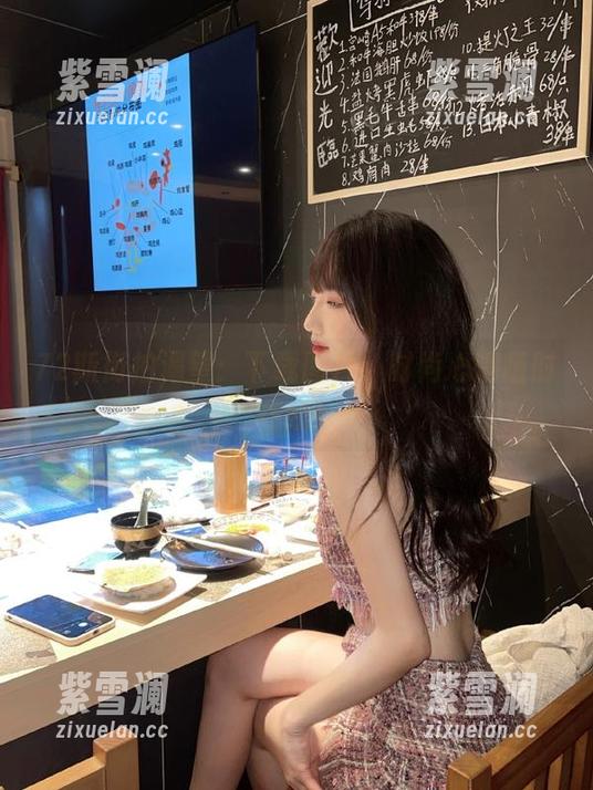 72斯 72斯街拍渴望:下载图片,时尚心情随时在线!