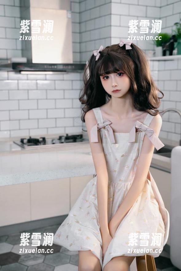 Feilin嗲囡囡-Emily顾奈奈酱 Feilin嗲囡囡 - 跟随Emily顾奈奈酱,欣赏她的体操服高清美图,感受活力四射!