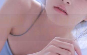 Feilin嗲囡囡 – 细腻动人的PaPa妈咪美足写真合集，最新更新与你分享！
