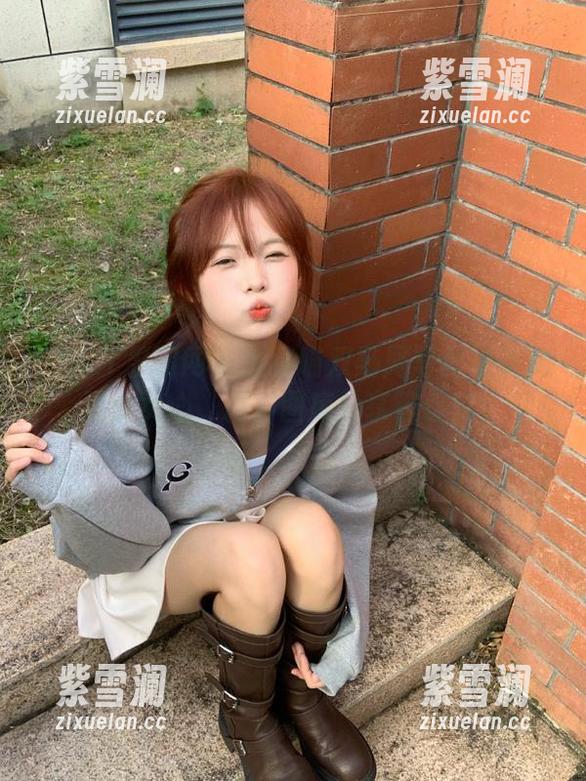 GIRLT果团网-张小喵 GIRLT果团网 - 张小喵双马尾写真熏染满满少女心,精彩图库分享等你来!