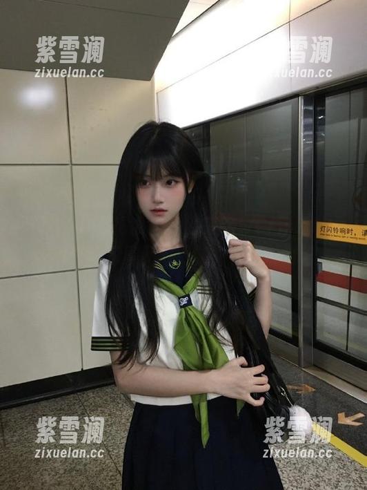 HuaYang花漾-Cris_卓娅祺 HuaYang花漾 - 甜心来袭!Cris_卓娅祺最新写真原图更新,快来点赞吧