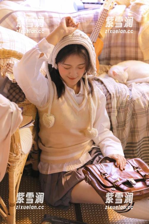 HuaYang花漾-宋KiKi HuaYang花漾 - 探秘“宋KiKi御姐”图集,独特资源带你领略她的风采与气质。