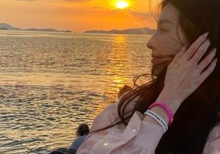 HuaYang花漾 – 精选心妍公主户外写真作品集：感受大自然的温柔与浪漫