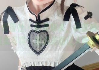 IMiss爱蜜社 – 轻柔如水，杨紫嫣Cynthia温柔写真：精选美图让人陶醉不已