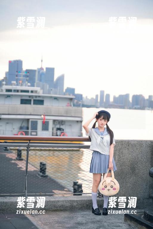 IMiss爱蜜社-泡泡子 IMiss爱蜜社 - 泡泡子职业装魅力全开:精选写真资源合集,快来欣赏!