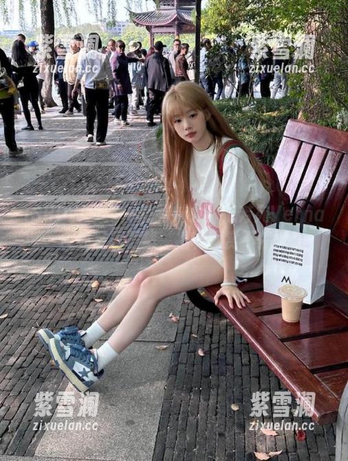 ISHOW爱秀-范芳宛Verna ISHOW爱秀 - 独特魅力!范芳宛Verna皮衣写真图集,福利图赏不停歇