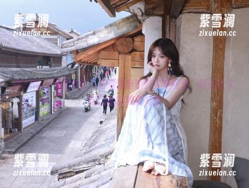 MFStar模范学院 – 超清晰南晓梦空姐图包，简直让人流口水的极品美照
