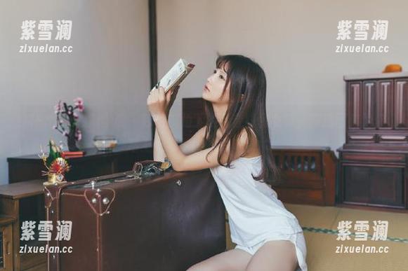 MFStar模范学院-月音瞳 MFStar模范学院 - 独特视角下的月音瞳兔女郎,高清图库为你奉上无与伦比的写真艺术!
