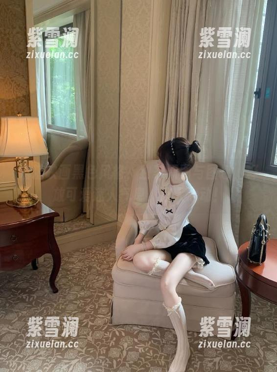 MTYH喵糖映画 喵糖映画黑色风格,独家原图与图包,释放可爱迷人气息,让人心动!