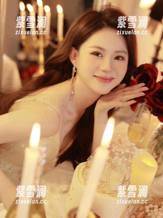 MiStar魅妍社-赵梦洁 MiStar魅妍社 - 赵梦洁长腿写真:在图片中轻松撩动你的心弦