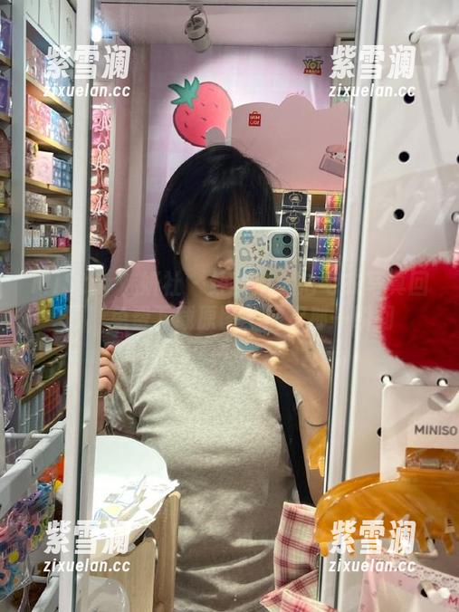 MiStar魅妍社-赵梦洁 MiStar魅妍社 - 经典赵梦洁毛衣写真回顾,免费下载原图,捕捉那一瞬间