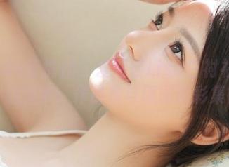 MiiTao蜜桃社 – 爱丽莎Lisa白衬衫写真中的美学：作品集与原图精彩集锦