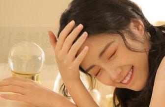 MyGirl美媛馆 – 感受Cris_卓娅祺白丝写真作品带来的清新气息与艺术魅力