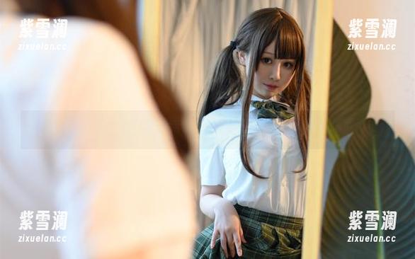 PAKI酱 精选套图:在PAKI酱的连体衣中,感受时尚与美丽的无限可能
