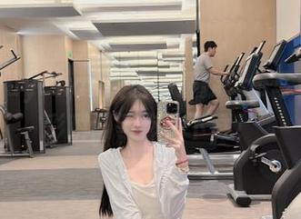 PuyPuyChan女王的最新Cos写真，精彩瞬间等你来下载！