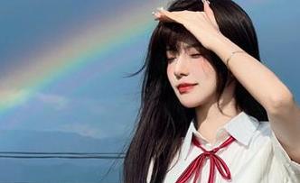 感受Seele麦麦带来的彼岸浪花魅力，尽在每一张美丽照片与美图