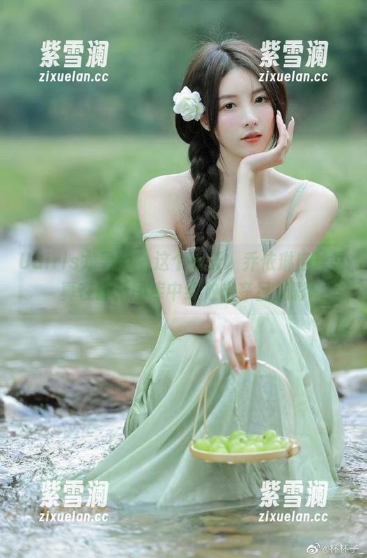 UGirls尤果网-乔依琳 UGirls尤果网 - 这个秋天,乔依琳肉丝写真在最新图库中绽放出夺目光彩