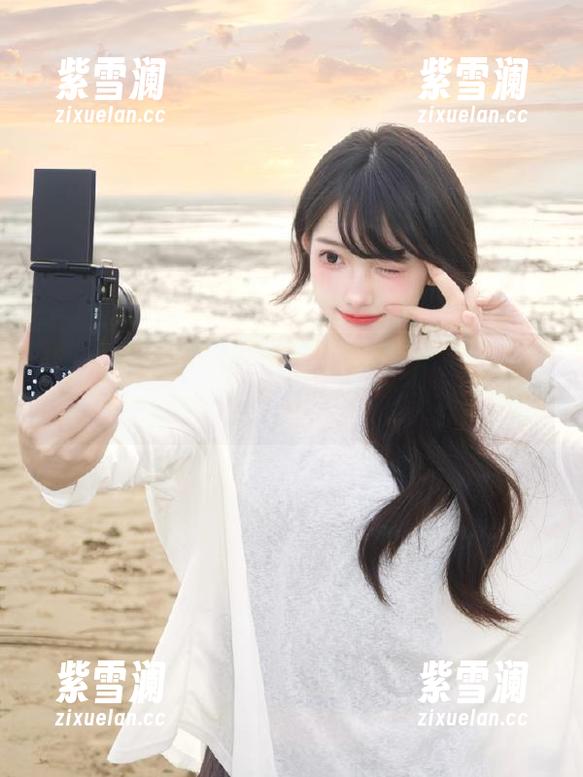 UGirls尤果网-张小西Ann UGirls尤果网 - 甜心写真上的每一笔,张小西Ann图库传递无限美好!