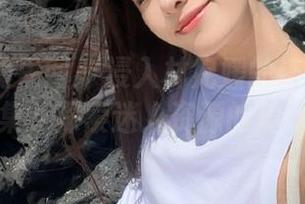 UGirls尤果网 – 浸入林妃媛的连衣裙写真集，探索迷人资源的奥秘