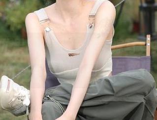 UGirls尤果网 – 王瑞儿花嫁写真集最新更新，感受她的甜美与柔情