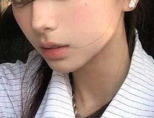 UGirls尤果网 – 王瑞儿私房少女写真合集：记录每一个光影下的温柔时刻
