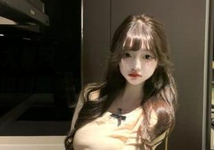 UGirls尤果网 – 追寻霓梓心的透明世界，精彩福利图包带你走进她的视觉旅程