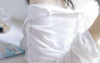 感受Uhye(이유혜)妹妹无圣光作品中的叛逆与温柔的完美平衡