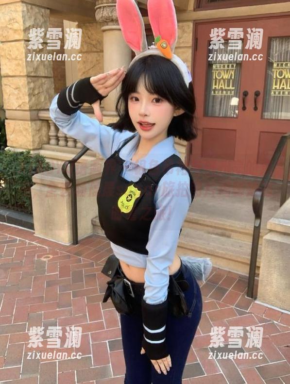 XIAOYU语画界-杨晨晨sugar XIAOYU语画界 - 银色吊裙与济州岛的浪漫,全套杨晨晨sugar旅拍图片揭秘她的时髦之旅!