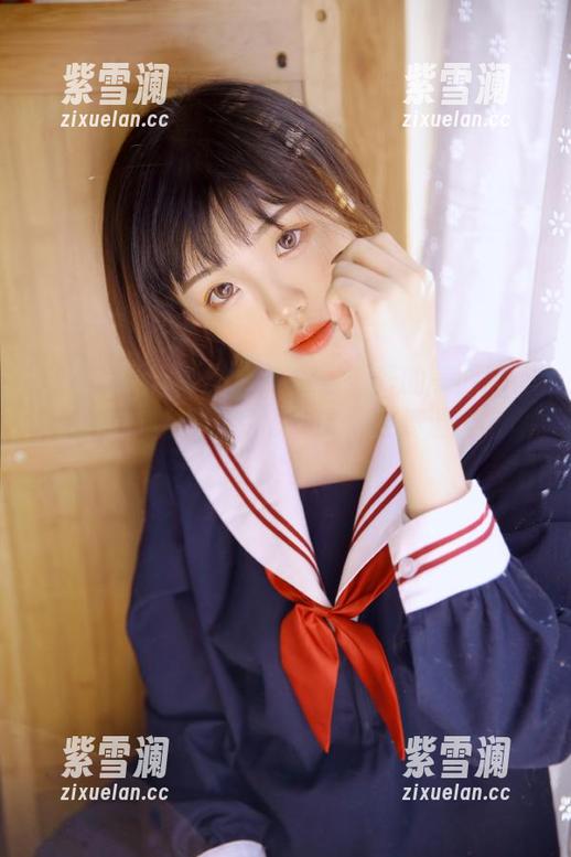 XIAOYU语画界-豆瓣酱 XIAOYU语画界 - 捕捉豆瓣酱的美丽瞬间,套装写真原图尽情欣赏,感受温暖与真实。