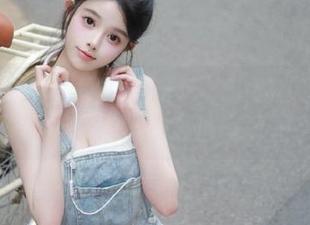 Xiuren秀人网 – 摄影艺术中的校园一隅：FoxYini孟狐狸的高清写真图集推荐