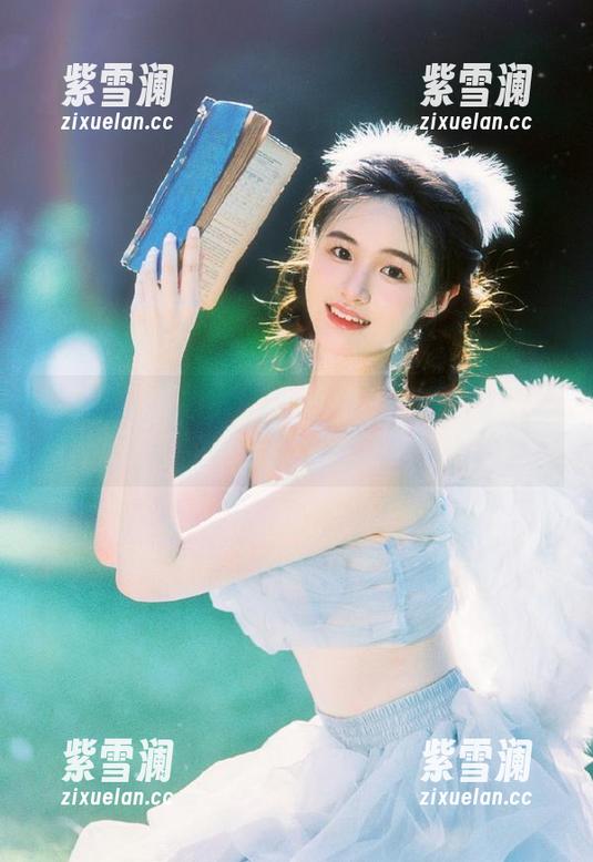 Xiuren秀人网-z杯悠悠 Xiuren秀人网 - z杯悠悠高跟鞋系列最新原图更新:瞬间定格优雅风采的视觉盛宴