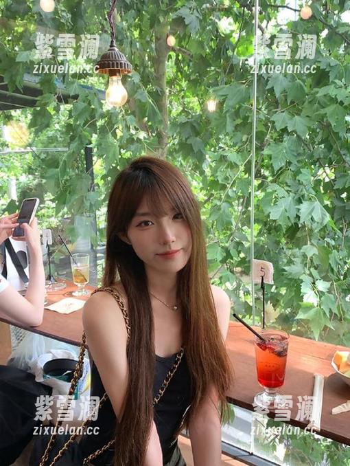 Xiuren秀人网 - 这些伊丽莎有点白的秘密美图，图包中隐藏着无限创意！