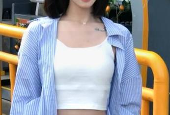 Xiuren秀人网 – 爱上千夜未来的女仆风格，丰富的美图资源等待你来收藏