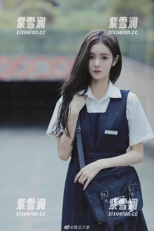 Xiuren秀人网 - 别再把夏馨瑶修女当作偶像，她的美图写真背后其实有太多挣扎！