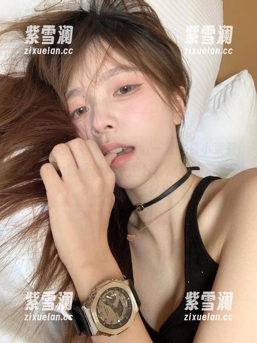 Xiuren秀人网-小茉莉jasmine Xiuren秀人网 - 让我们一起欣赏小茉莉jasmine的最新套装图包,展现她无与伦比的魅力风采!