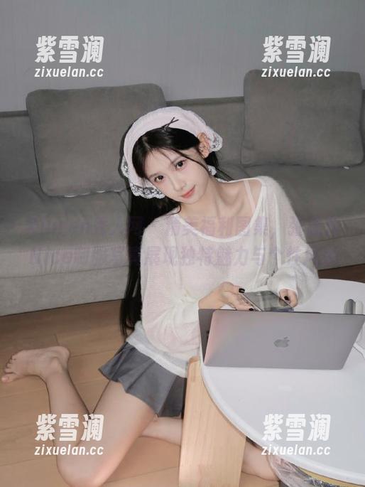 Xiuren秀人网-张思允Nice Xiuren秀人网 - 精美福利图集,张思允Nice制服写真展现独特魅力与个性风采