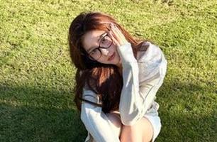 Xiuren秀人网 – 在方子萱的镜头下，学妹的每一张写真图片都散发着青春的无限魅力
