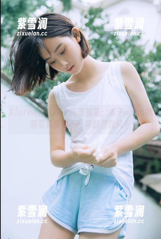 Xiuren秀人网 - 高清图集：木子nana制服写真展现不一样的自我风采