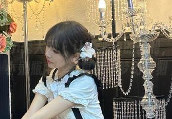 Xiuren秀人网 – 让人心动的福利，柚柚小奶瓶婚纱写真展现梦幻时刻