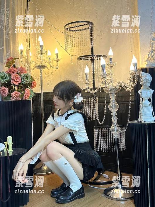 Xiuren秀人网 - 让人心动的福利，柚柚小奶瓶婚纱写真展现梦幻时刻