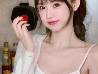 Xiuren秀人网 – 波巧酱的免费睡衣写真合集，探索她无限的梦幻风情
