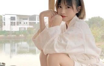 Xiuren秀人网 – 王馨瑶Yanni携手死库水，分享她不可错过的作品集与艺术之美