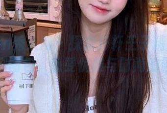 Xiuren秀人网 – 探索轩轩王子精心挑选的美脚图包，感受优雅与时尚的碰撞！