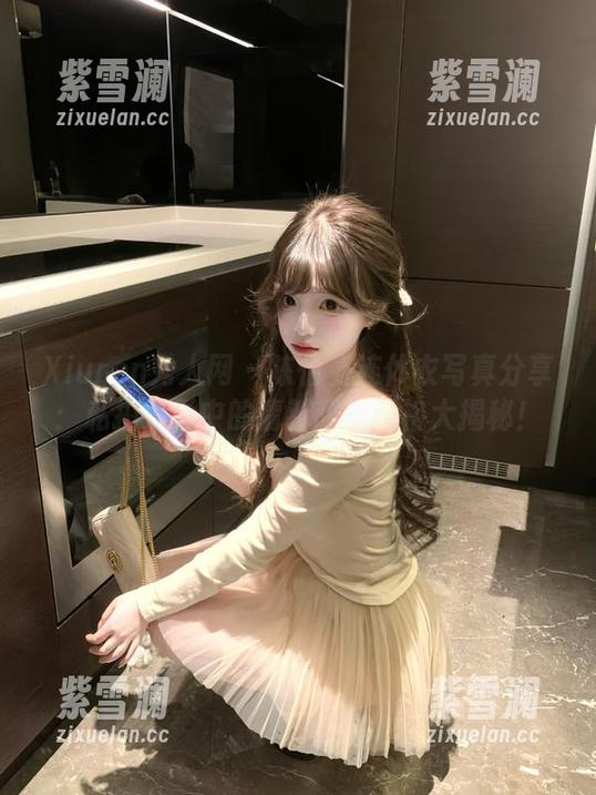 Xiuren秀人网 - 陈怡曼连体衣写真分享：私拍摄影中的清新甜美风格大揭秘！