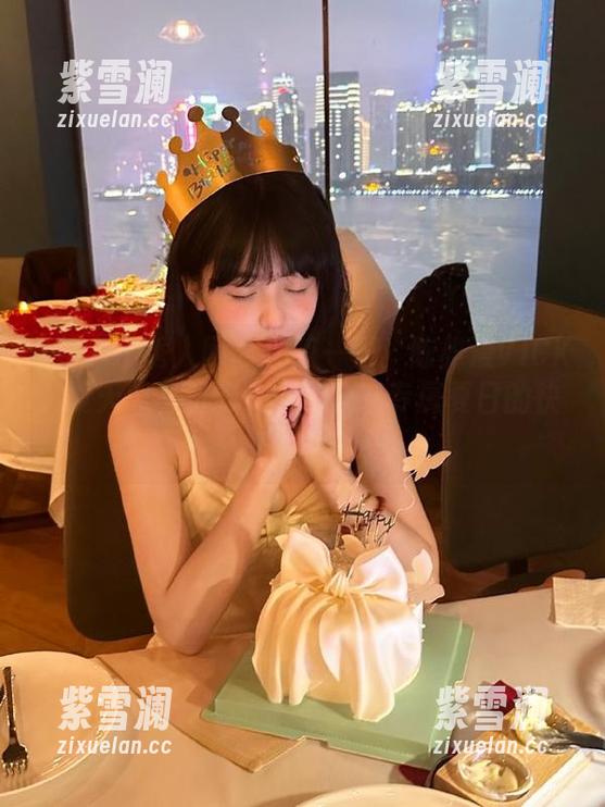 Xiuren秀人网-陈雅漫VICKY Xiuren秀人网 - 清凉一夏!陈雅漫VICKY夏天图集资源,与你分享专属夏日的快乐时光!
