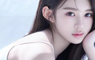 Xiuren秀人网 – 龙女sunny职业装写真集：观看原图领略职场女性的无限可能