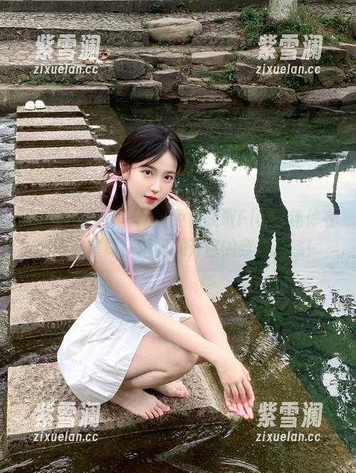 beautyleg-Flora beautyleg - 如何免费获取Flora连体衣的独家写真,瞬间提升你的穿搭灵感!
