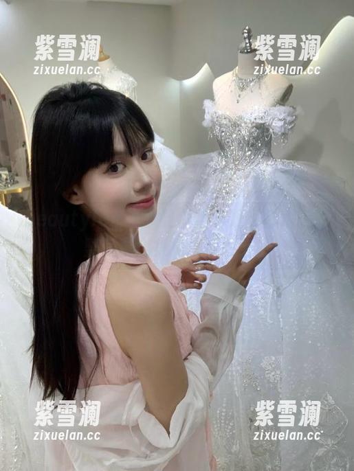 beautyleg-小雪 beautyleg - 享受小雪厨娘的艺术:完整写真全集免费下载必备