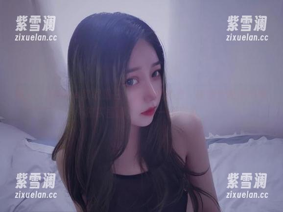 eloise软软 深入“eloise软软黑白”的视觉世界:附赠全新原图和独家图册,让你一探究竟
