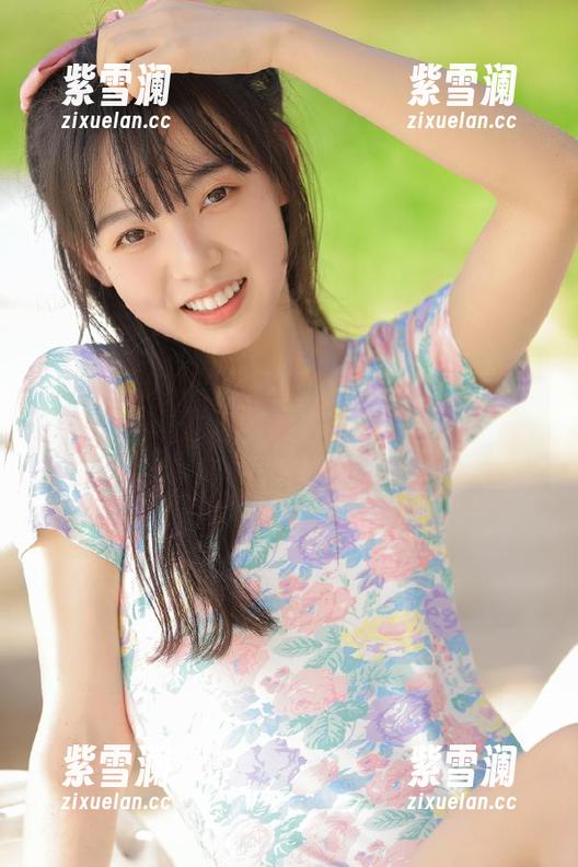 pans-妮妮 pans - 从未见过的油亮艺术:妮妮的写真集,立刻下载解锁全新视觉体验!
